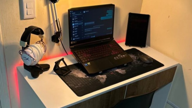 Laptop