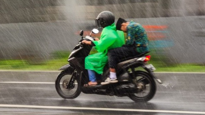 Jas Hujan Motor