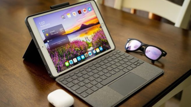 Logitech Combo Touch