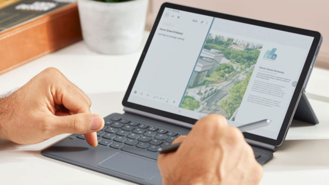 Ilustrasi Pengguna Tablet