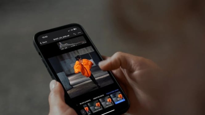 5 Aplikasi AI Gratis Terbaik untuk Editing Foto di HP Android