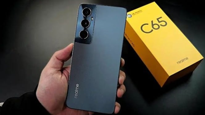 Realme C65
