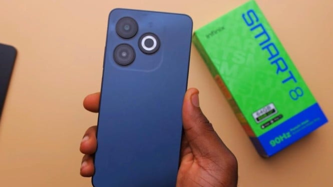 Infinix Smart 8