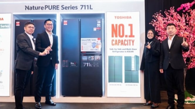 Toshiba Resmikan Kulkas 711 Liter