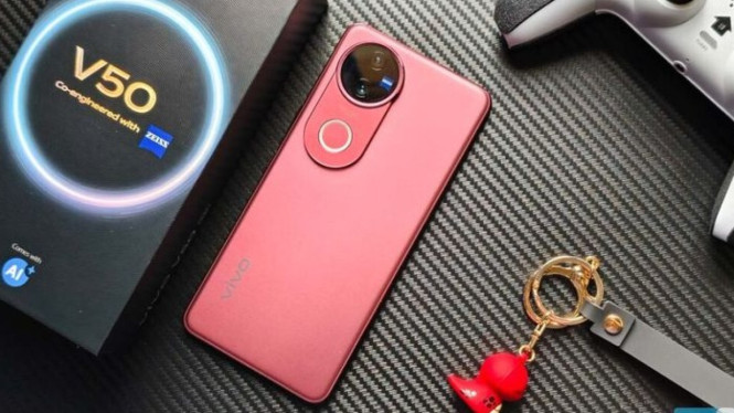Vivo V50