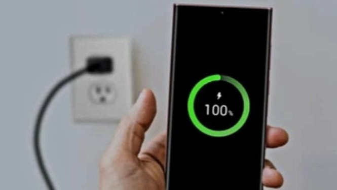 Cara Pakai Fitur Fast Charging di HP Samsung,