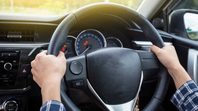 Kesalahan Pengemudi Mobil Manual
