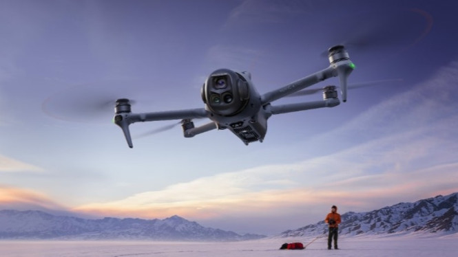 DJI MAVIC 4 PRO