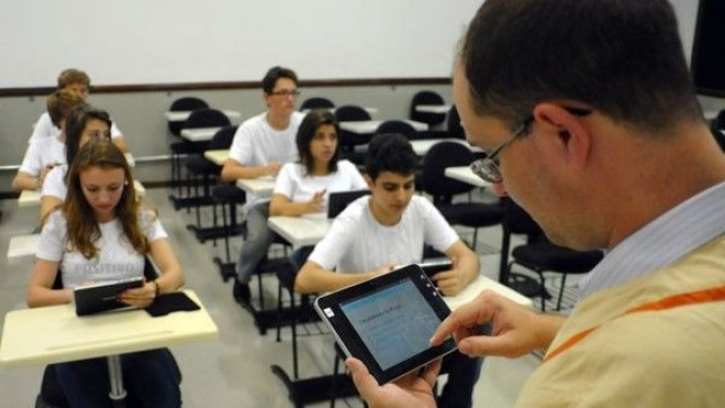 Ilustrasi Tablet