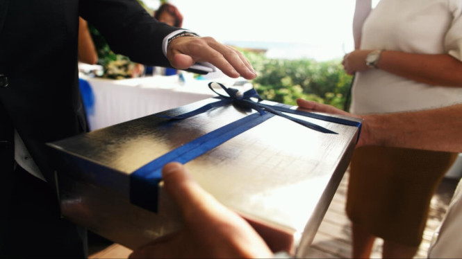 Rekomendasi Kado Pernikahan Alat Elektronik
