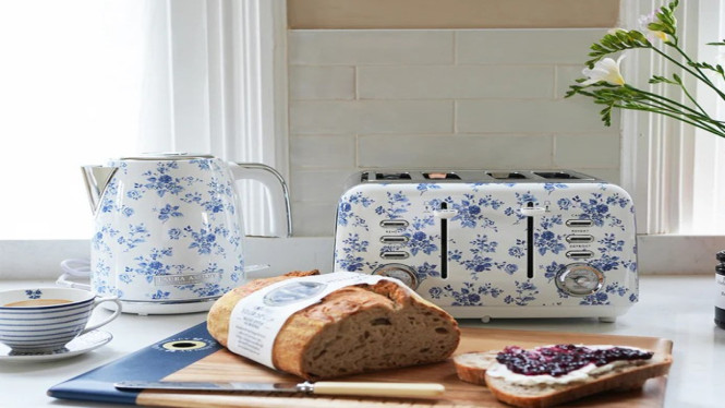 VQ Laura Ashley -4 slice toaster-China Rose