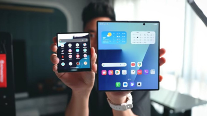 HP Android Paling Unik 2026 Ini Bikin Kaget! Kamera Bisa Flip, Punya OS AI & Internet Gratis