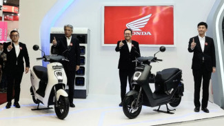 Motor Listrik Honda Siap Ramaikan Jalanan Indonesia, Ini Teknologi, Spesifikasi dan Harganya!