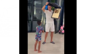Gila! Baru Dibuka Akun Youtube Cristiano Ronaldo Sudah Punya 48 Juta Subscribers