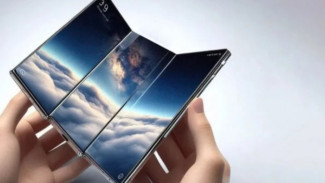 Review Huawei Mate XT, HP Lipat Tiga Pertama