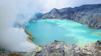 8 Destinasi Wisata Alam Bersejarah di Jawa Timur Viral yang Cocok buat Liburan Lebaran 2025