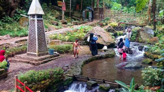 Curug Ciputrawangi, Permata Alam Tersembunyi di Sumedang yang Wajib Kamu Kunjungi