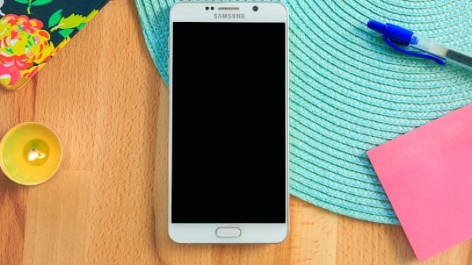 Rumor bocoran Samsung Galaxy S25 mulai terungkap.