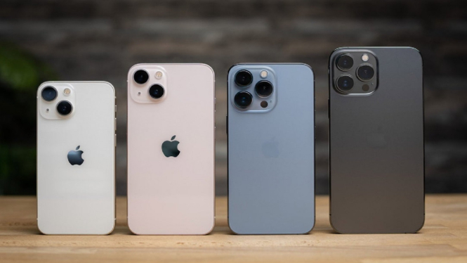 Rekomendasi iPhone Baterai Besar Terbaik 2024