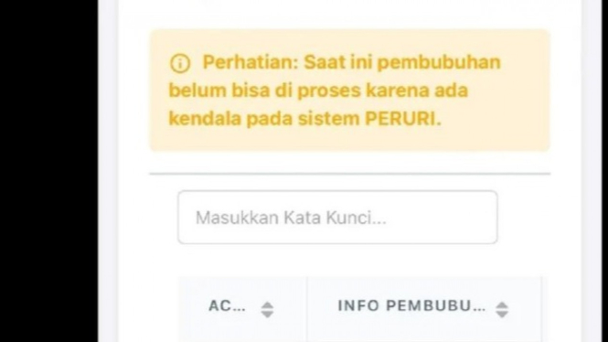 Warganet keluhkan server e-materai down.