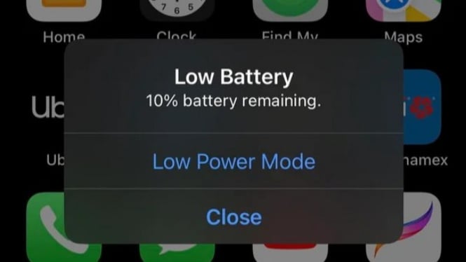 Baterai lemah atau low battery.