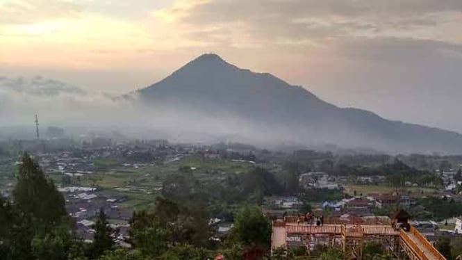 Pemandangan Gunung