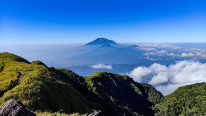 Puncak Gunung Ungaran