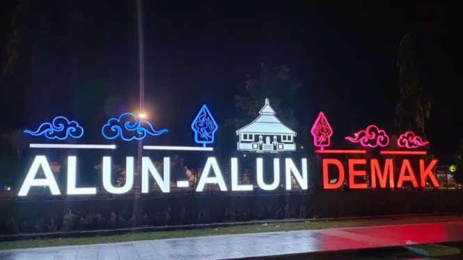 Alun-Alun Demak