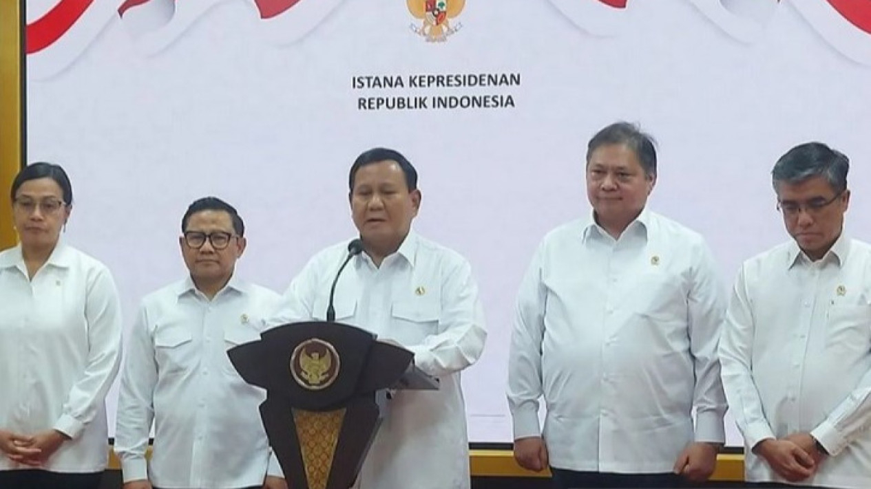 Presiden Prabowo Subianto Umumkan UMP 2025 Naik 6,5% (29/11/2024)