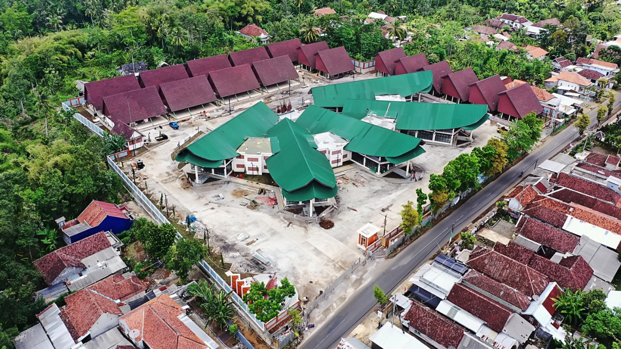 Gerbang Wisata Desa/Kecamatan Senduro Kabupaten Lumajang