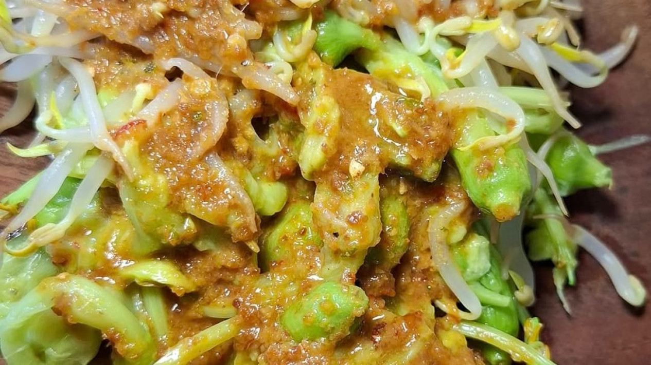 Pecel Bunga Turi