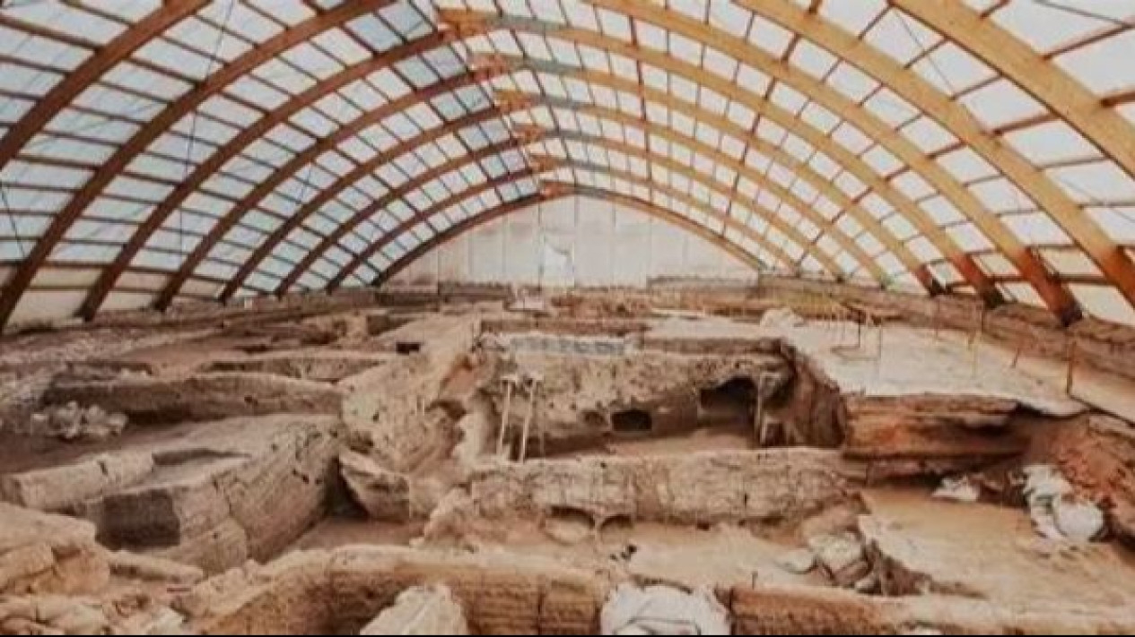 Reruntuhan di Çatalhöyük