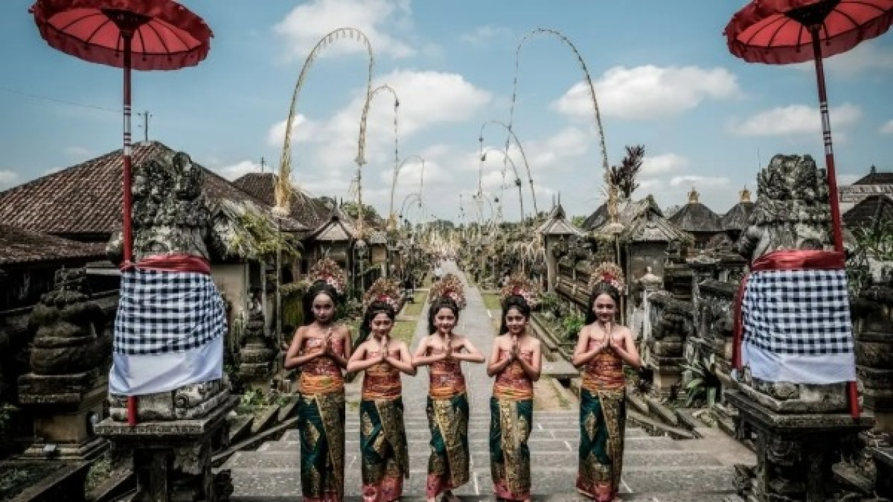 Foto Indonesia “Go Beyond Ordinary” di WTM London 2025: Pamer Pesona