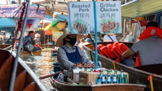 Destinasi Wisata Kuliner Asia yang Wajib Masuk Wishlist, Ada Kuliner Ekstrim-nya Lho!