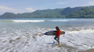 Pantai Lenggoksono Pantai Lenggoksono