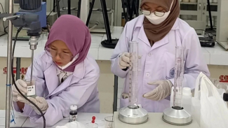 Mahasiswa UGM Teneliti Potensi Mikro Alga untuk Obat DM Tipe 2 Mahasiswa UGM Teneliti Potensi Mikro Alga untuk Obat DM Tipe 2