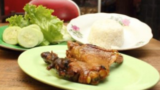 Ayam Goreng Mbok Sabar Ayam Goreng Mbok Sabar