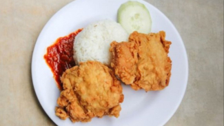 Fried Chicken Cak Yunus, Yogyakarta