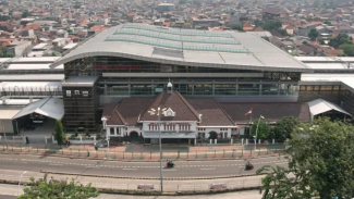 Stasiun Jatinegara, Jakarta Timur Stasiun Jatinegara, Jakarta Timur