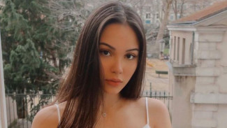 Dan, Al pun Resmi Melamar Alyssa Daguise di Italia...