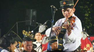 Orkestra Semarak Dirgantara di Lapangan Balai Kota Yogyakarta Orkestra Semarak Dirgantara di Lapangan Balai Kota Yogyakarta