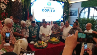 Perayaan Enam Tahun KOPITU Perayaan Enam Tahun KOPITU