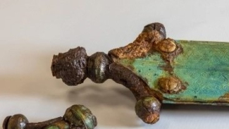 Article