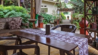 Taman Indie Café – Araya