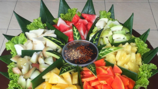 Rujak Manis Rujak Manis