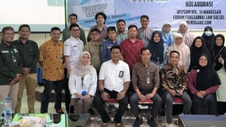 Peserta workshop foto bareng Peserta workshop foto bareng