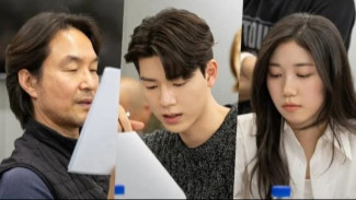 Han Suk-Kyu, Bae Hyeon-Seong dan Lee Re Memamerkan Chemistry di Sesi Baca Naskah Drama Komedi Baru 'Shin’s Project'