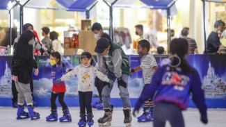 Rahasia Libur Sekolah Dongkrak Ekonomi RI, Sektor Jasa Lainnya Meledak 11,31% di Q2 2025