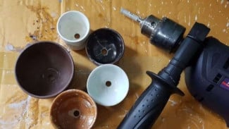 Cara Menambahkan Lubang Drainase ke Pot Keramik Tanpa Meretakkannya
