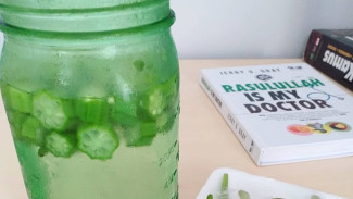 RESEP: Infused Water Okra, Lemon dan Madu untuk Detox Tubuh dan Lancarkan Pencernaan